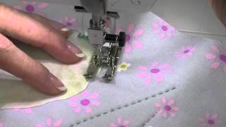 Bernina 350 32  Sara's Favorite Appliqué Stitch