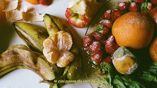 Le ciel passe du mauve au vert (B)