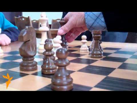 Elham Gërbeshi dhe pasioni për shahun