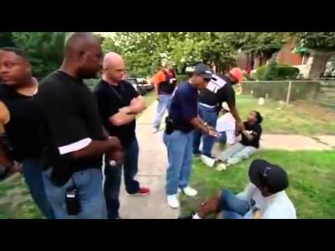 Die Gefährlichsten Gangs der Welt  Ross Kemp - In den Straßen von St. Louis