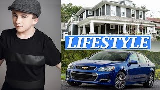 Atticus Shaffer Lifestyle, Net Worth, Wife, Girlfriends, Age, Biography, Family, Car, Facts Wiki !