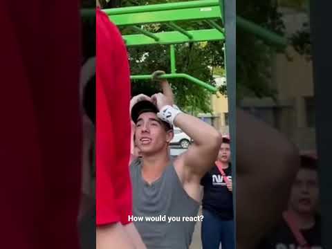 Love their reactions 🇬🇷🫡#reaction #calisthenics