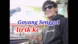 Download lagu Goyang senggol  ( tarantula ) Karaoke lirik mp3
