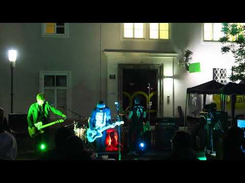 Chris Magerl And The Burning Flags - Papercuts