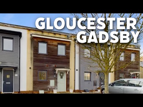 We found a Gatsby House in the middle of Gloucester