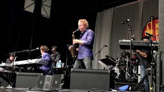 Heart of Mine - Bobby Caldwell @ 2017 Newport Beach Jazz Fest (Smooth Jazz Family)