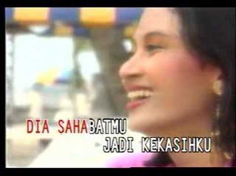 Poppy Mercuri - Antara Kau Dia Dan Aku