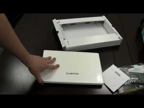 Gigabyte M1305 Booktop Unboxing und erste Eindruecke