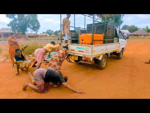 KANGAMOKO WACHAFUKIWAAA