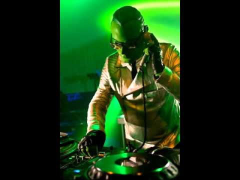 Dr Lektroluv @ Switch (StuBru) 10.03.2012