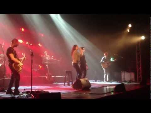 לבד - עברי לידר ומארינה מקסימילאן בלומין