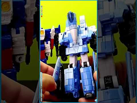Store Exclusive Seekers! #Transformers Legacy Evolution Nacelle & G2 Cloudcover #Shorts | HNE Toys