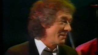 The Hollies - Interview -  Take My Love And Run