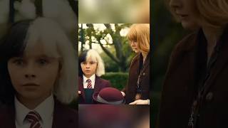 A garota só queria ter amigos 😔