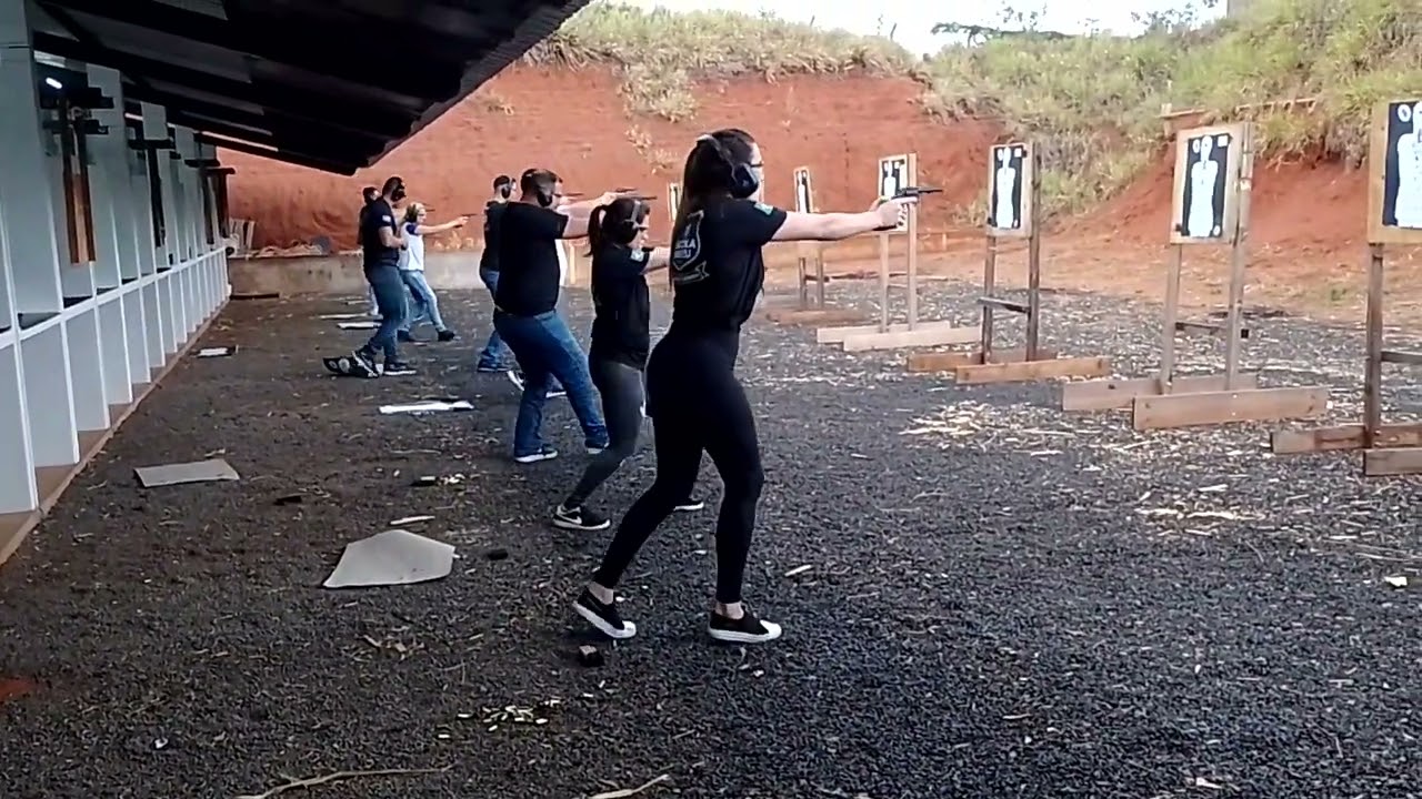 Escola Abreu formação de vigilante. tiro pratico