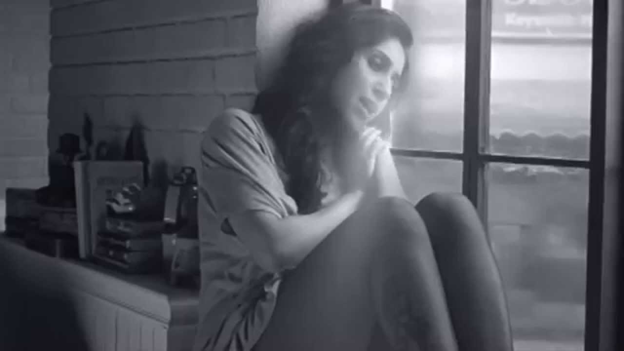 Tera Mera Lyrics | Love Is In The Air (Album) | Neha Bhasin | Sameeruddin