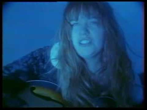 Charlottes - Liar (Official Video)
