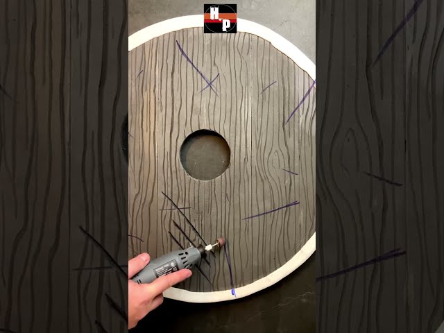 Vídeo relacionado con LOOYAR Tótem de lobo de espuma de poliuretano, hacha de escudo vikingo, accesorios de juguete para disfraz de caballero guerrero berserker, juego de batalla, Halloween, cosplay, LARP