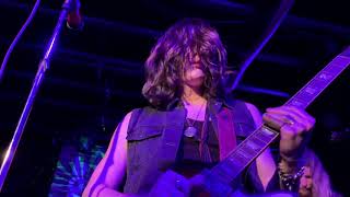 Shackles- Tyler Bryant &amp; the Shakedown