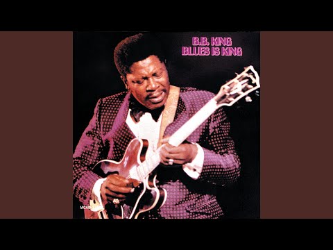 I Know What You're Puttin' Down (Live At The International Club, Chicago/1966)