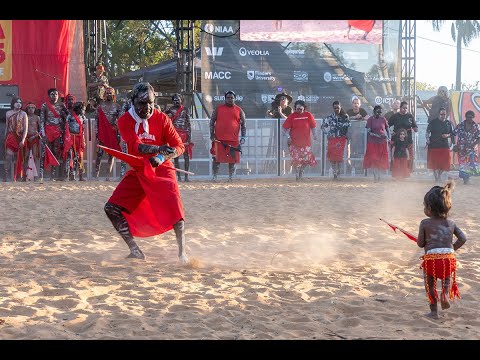 Red Flag Dancers at Barunga Festival, 2015 (1)