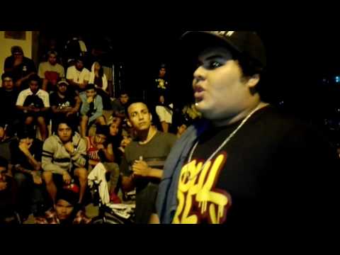FOX & CESAR vs ZIKA & TITAN - BATALLA DE RAP CAMPO DE MARTE