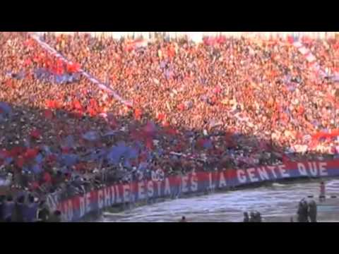 "La mejor hinchada de chile" Barra: Los de Abajo &bull; Club: Universidad de Chile - La U