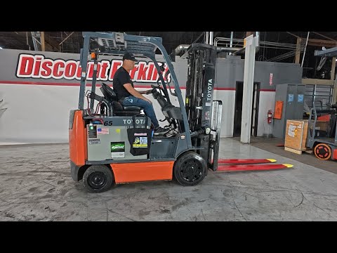 TOYOTA 8 SERIES 8FBCU32 6,500lb Electric #1239 - Forklift for Sale