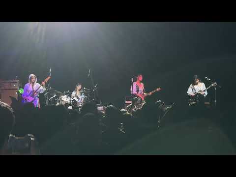 QWER - Dear at Rockation in Fort Worth