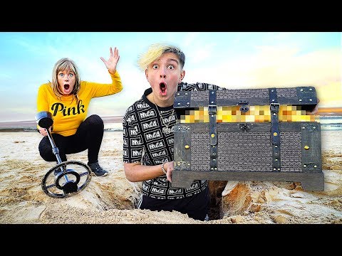 Who Can FIND The Most BURIED TREASURE - Challenge Video