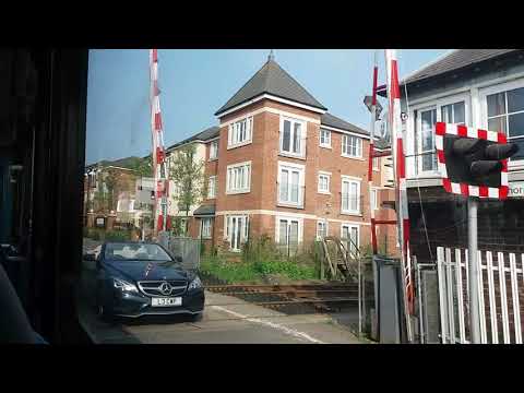 Limping Pulsar with bits of kickdown Arriva North East NK10 CFN 1448