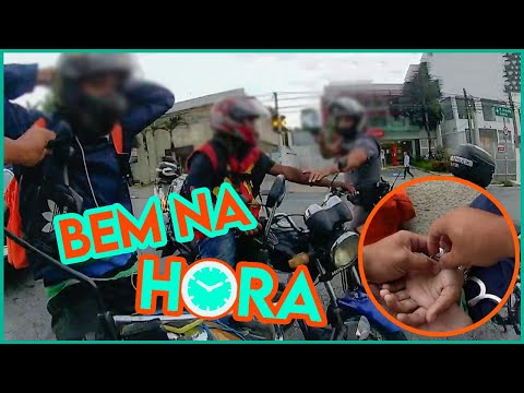 DUPLA ROUBA RELÓGIO E TENTA SE PASSAR POR ENTREGADORES