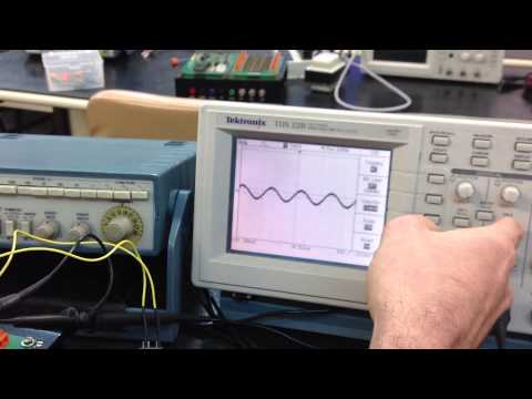 PTC2307 - Resposta em frequência - Comparação entrada/saída