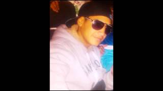 POESIA CALLEJERA - SIN LA AYUDA DE NADIE (2013)