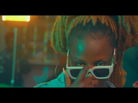 Mr. Em  - Naskia Poa (Official Music Video)