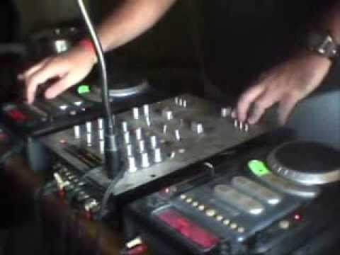 House music mix - Sunday Sessions 2 Going deep @Leiria