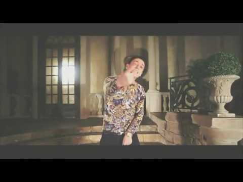 Video thumbnail for Boy [DELUXE]