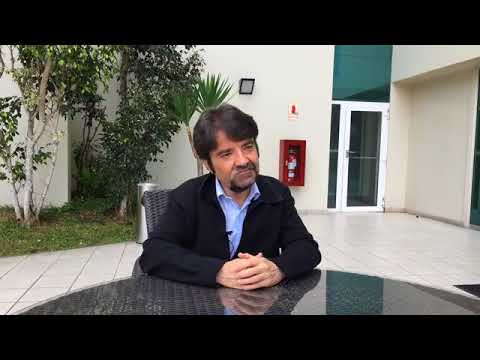 Juan Casamayor, editor de Páginas de Espuma, en Delibooks