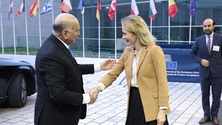 Download lagu Coffee with MarkZ. 10/20/2025 mp3