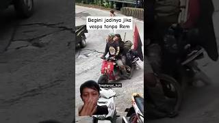 Download lagu Vespa Extrem Tanpa Rem #gokil #vespa #punk #extrem #sitinjaulauik #funny #crazy #padang #short mp3