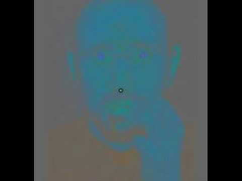 Scary Evil Priest - Optical Illusion from StareClips.com