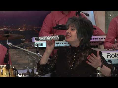 Jovanka Dovatov - Ti bi hteo pesmom da ti kazem - (LIVE) - Produkcija Kruna