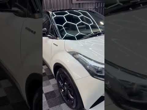 182 Toyota CH-R 1.8 Dynamic HYBRID - Image 2