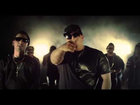 Farruko  Salgo ft  Ozi, Kelmitt, Genio, Arcangel, Ñengo Flow (Official Video)