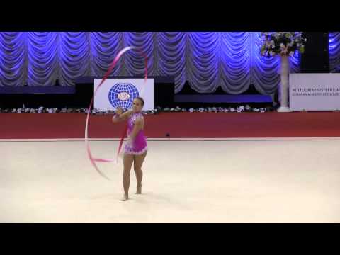 Emilie Holte.ribbon.Qualification.NOR