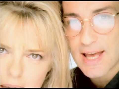 Michel Berger & France Gall - Laissez passer les rêves (Clip officiel)