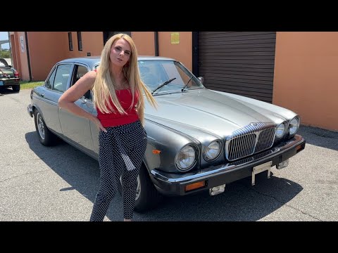 1992 Daimler Double Six Overview - Rebadged Jaguar XJ12 with a V12 Engine