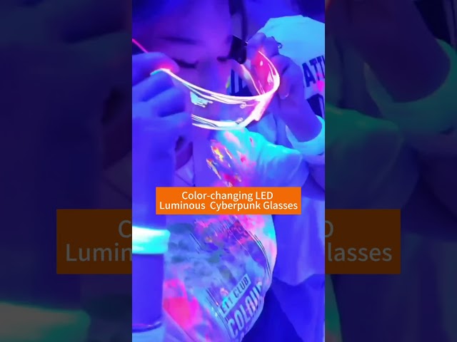 Vídeo relacionado con NIWWIN Gafas LED, Gafas LED Cyberpunk, Gafas de neón de alambre flexible, Para discotecas, Navidad, fiestas, regalos, disfraces de Halloween, cosplay.
