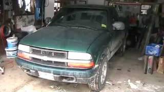 Replacing a U-joint in a 1999 Chevy S-10 4x4
