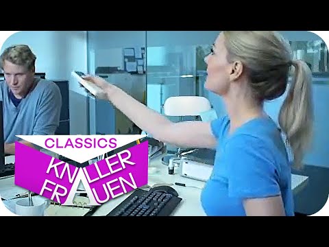 Flirt im Büro | Knallerfrauen mit Martina Hill